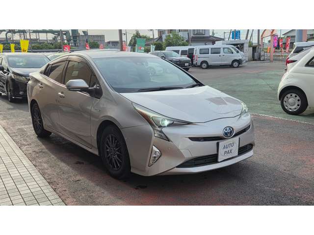 トヨタ プリウス １．８ Ｓ セーフティ プラス H30年 (関東) 99