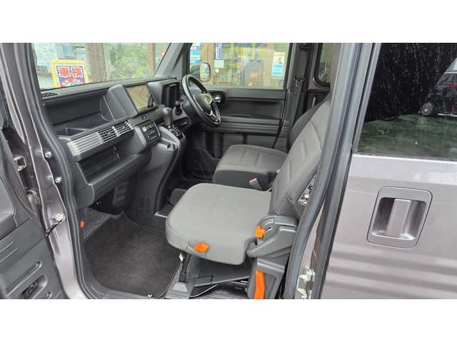 ホンダ Ｎ−ＶＡＮ ６６０ ＋スタイル ファン ターボ ４ＷＤ R6年 (関東) 99