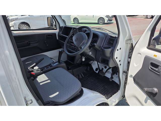 日産 ＮＴ１００クリッパー ６６０ ＤＸ H29年 (関東) 99