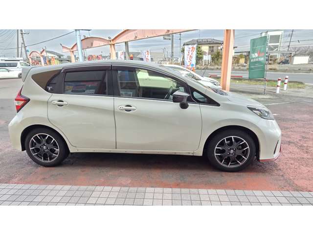 日産 ノート １．２ ＮＩＳＭＯ H29年 (関東) 99