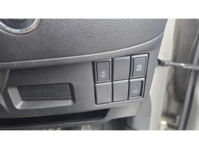 スズキ スペーシア ６６０ カスタム Ｚ H29年 (関東) 99