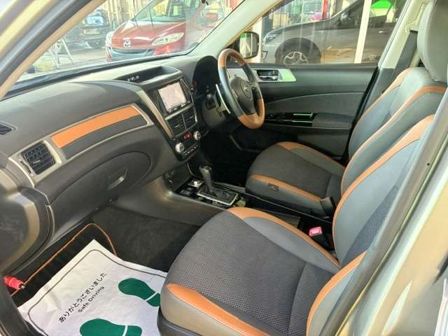 スバル エクシーガ　クロスオーバー７ ２．５ アクティブ スタイル ４ＷＤ H29年 (関東) 99