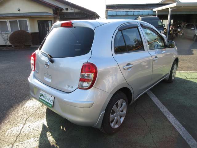 日産 マーチ １．２ １２Ｘ H22年 (関東) 99