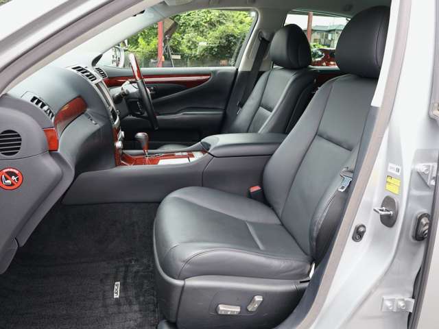 レクサス ＬＳ４６０ バージョンＣ　Ｉパッケージ H23年 (関東) 99