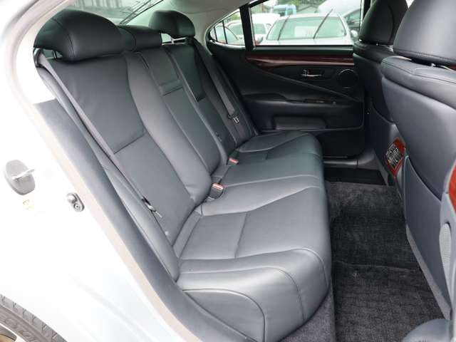 レクサス ＬＳ４６０ バージョンＣ　Ｉパッケージ H23年 (関東) 99