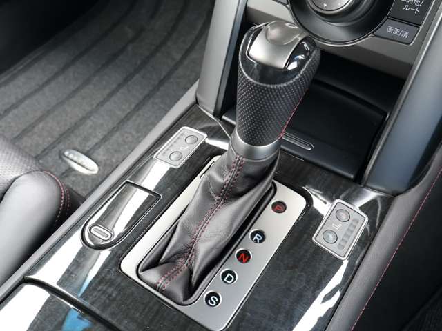 ホンダ レジェンド ３．７ ユーロ Ｌ ４ＷＤ H21年 (関東) 99