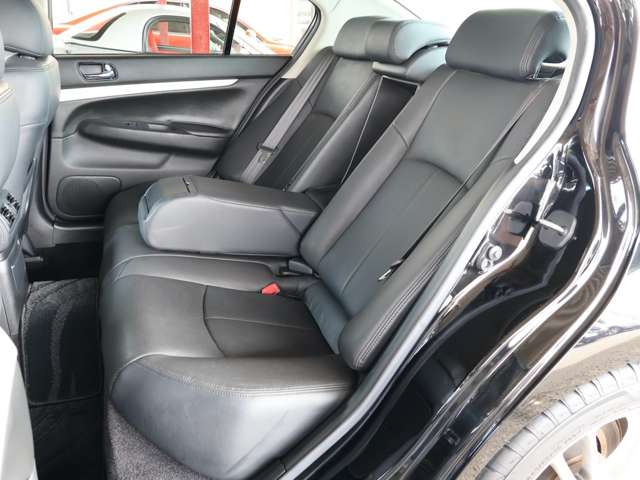 日産 スカイライン ３．７ ３７０ＧＴ タイプＳＰ H21年 (関東) 99