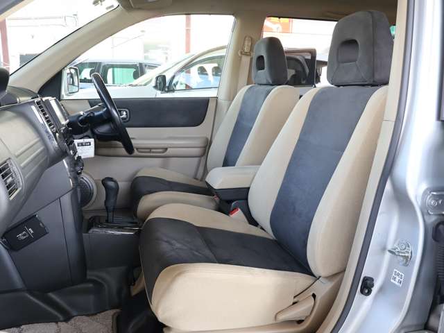 日産 エクストレイル ２．０ アクシス ４ＷＤ H17年 (関東) 99
