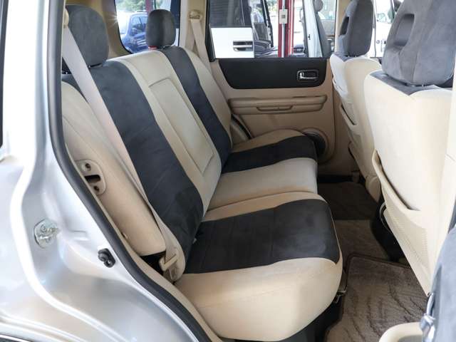 日産 エクストレイル ２．０ アクシス ４ＷＤ H17年 (関東) 99