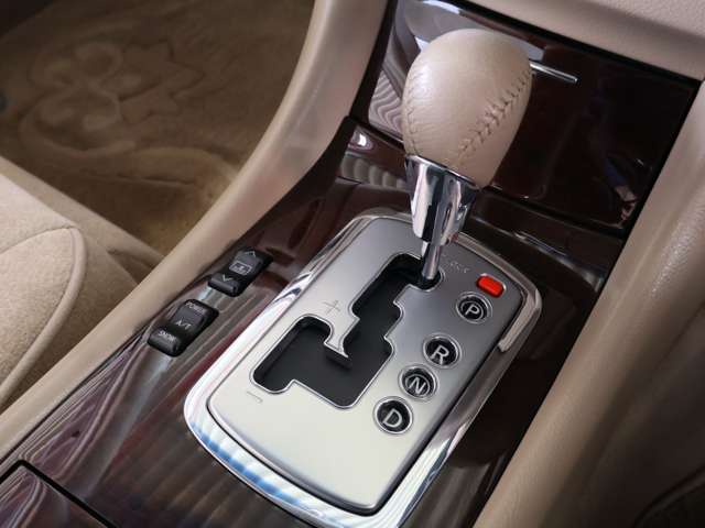 日産 シーマ ４．５ ４５０ＸＶ H21年 (関東) 99