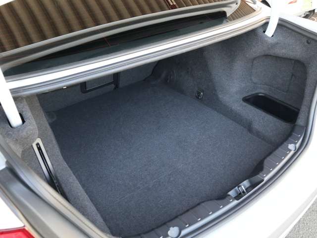 ＢＭＷ ５シリーズ ５２８ｉ H23年 (関東) 99