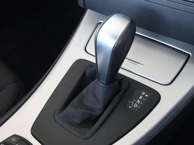 ＢＭＷ ３シリーズ ３２０ｉ H23年 (関東) 99