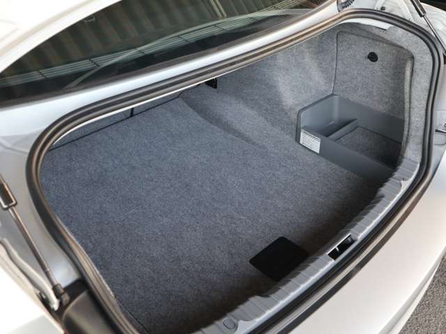 ＢＭＷ ３シリーズ ３２０ｉ H23年 (関東) 99