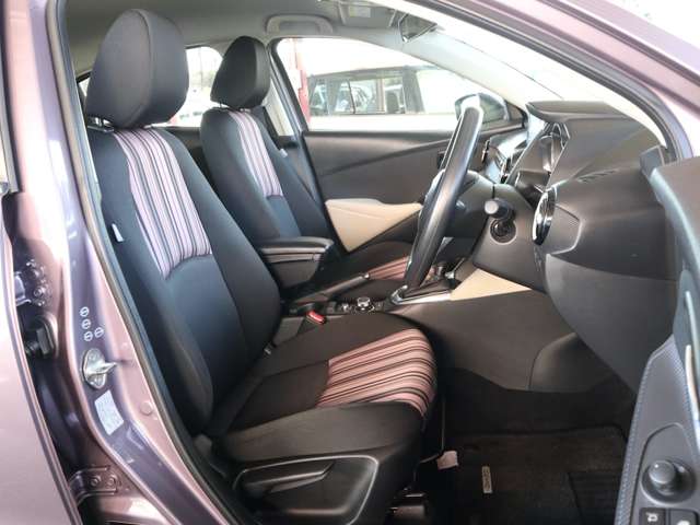 マツダ デミオ １．５ ＸＤ アーバン スタイリッシュ モード ディーゼルターボ ４ＷＤ H27年 (関東) 99