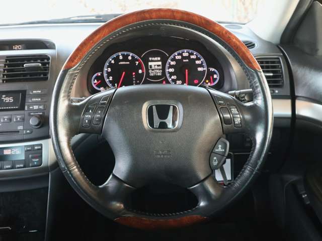 ホンダ インスパイア ３．０ アバンツァーレ H16年 (関東) 99