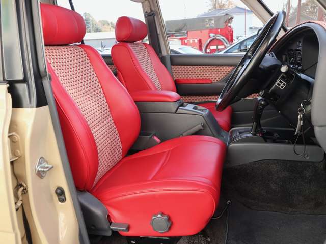 トヨタ ランドクルーザー ４．５ ＶＸリミテッド ４ＷＤ H5年 (関東) 99