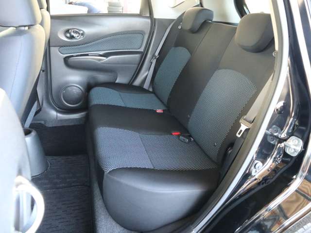 日産 ノート １．２ Ｘ ＤＩＧ－Ｓ H25年 (関東) 99