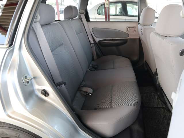 日産 ウイングロード １．５ Ｓエアロ H15年 (関東) 99