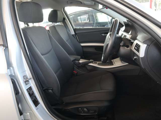 ＢＭＷ ３シリーズ ３２０ｉ H21年 (関東) 99