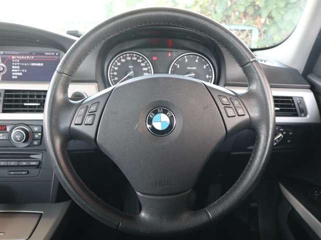 ＢＭＷ ３シリーズ ３２０ｉ H21年 (関東) 99