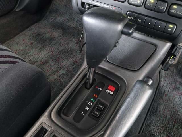 トヨタ カルディナ ２．０ ＴＺ－Ｇ ４ＷＤ H7年 (関東) 99