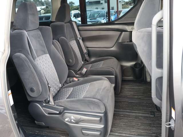 トヨタ ヴェルファイア ３．５ ＺＡ ４ＷＤ H27年 (関東) 99