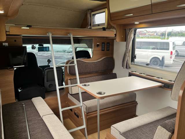 トヨタ カムロード 東和モータース R4年 (関東) 99
