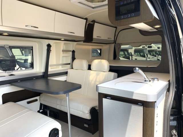 トヨタ ハイエースバン トイファクトリー R4年 (関東) 99