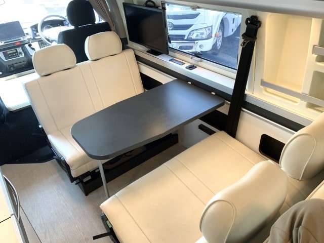 トヨタ ハイエースバン トイファクトリー R4年 (関東) 99