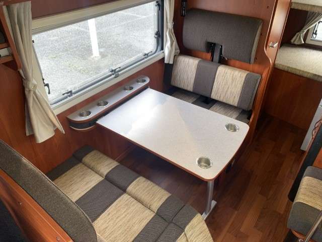 トヨタ カムロード ナッツＲＶ H30年 (関東) 99