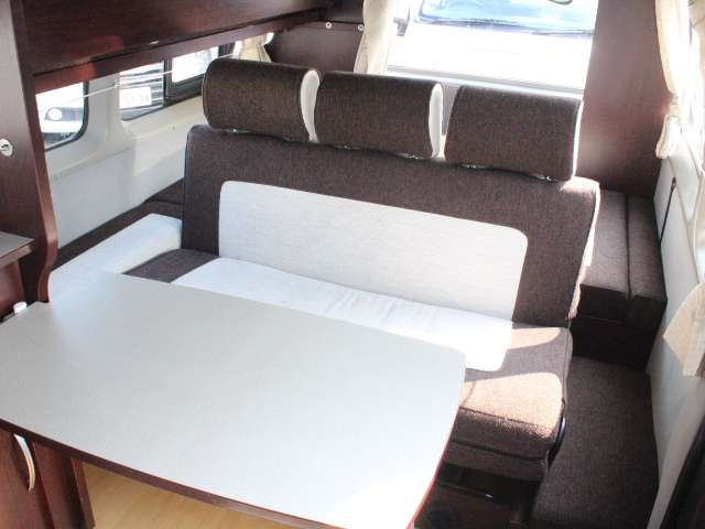 トヨタ ハイエースバン ナッツＲＶ H28年 (関東) 99