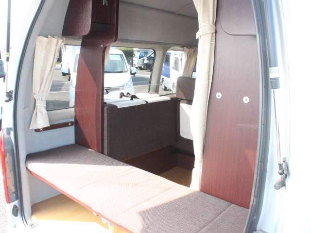 トヨタ ハイエースバン ナッツＲＶ H28年 (関東) 99