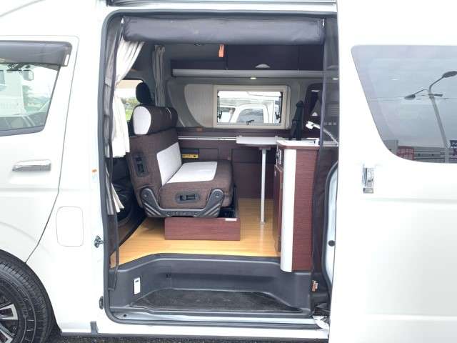 トヨタ ハイエースバン ナッツＲＶ H29年 (関東) 99