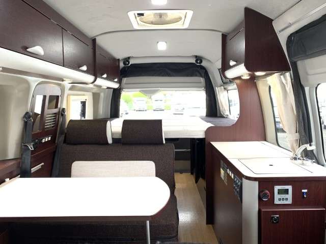 トヨタ ハイエースバン ナッツＲＶ H29年 (関東) 99
