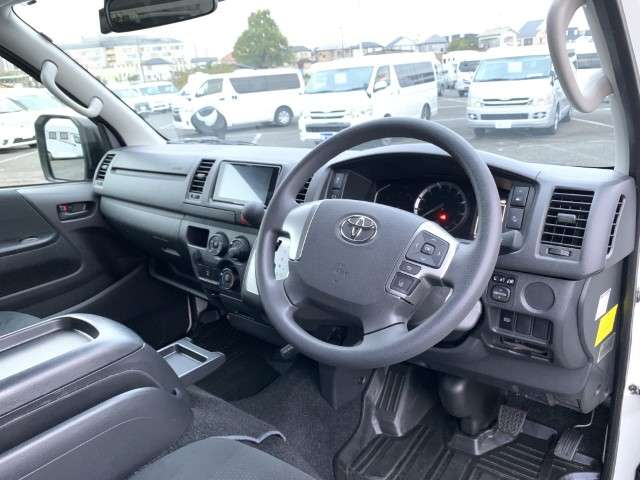 トヨタ ハイエースバン ＲＶビッグフット R6年 (関東) 99