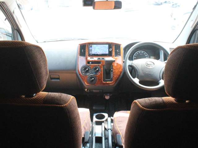 トヨタ ライトエースバン キャンピングカー広島 R2年 (関東) 99