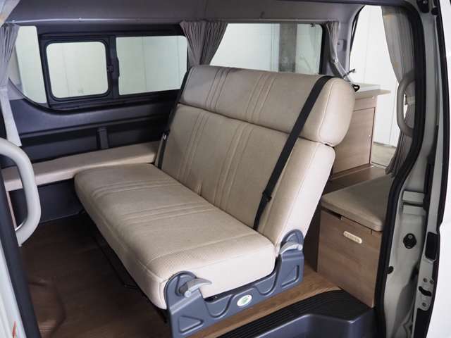 トヨタ ハイエースバン キャンピング R3年 (関東) 99