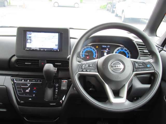 日産 ルークス ６６０ ハイウェイスターＸ プロパイロット エディション R4年 (関東) 99