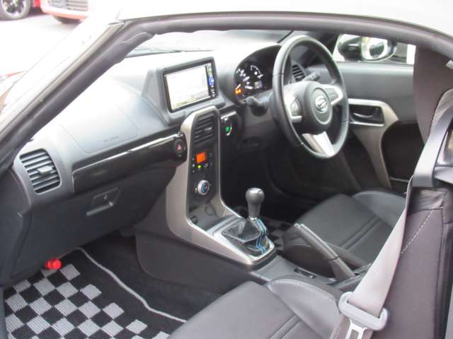 ダイハツ コペン ローブ ６６０ R4年 (関東) 99