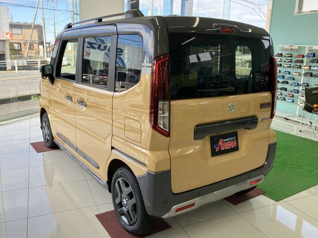 スズキ スペーシア ６６０ ギア ハイブリッド ＸＺ ４ＷＤ R6年 (関東) 99