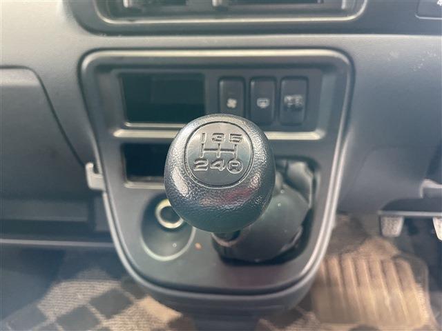 スバル サンバーバン ６６０ ＶＣターボ ４ＷＤ H26年 (甲信越・北陸) 99