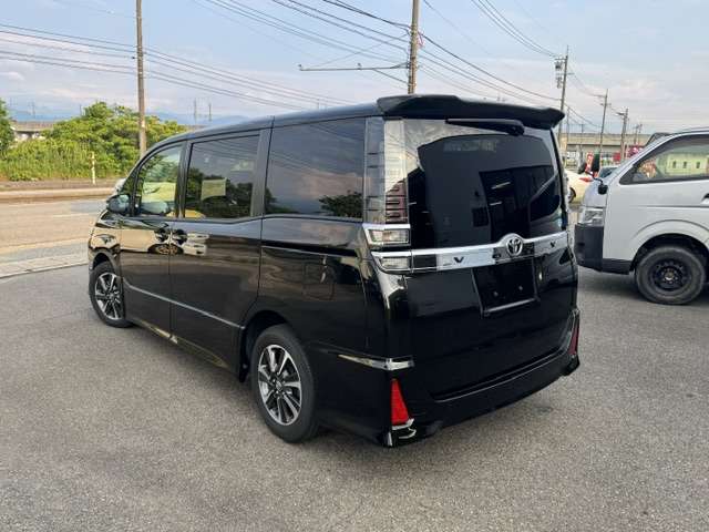 トヨタ ヴォクシー ２．０ ＺＳ H29年 (甲信越・北陸) 99