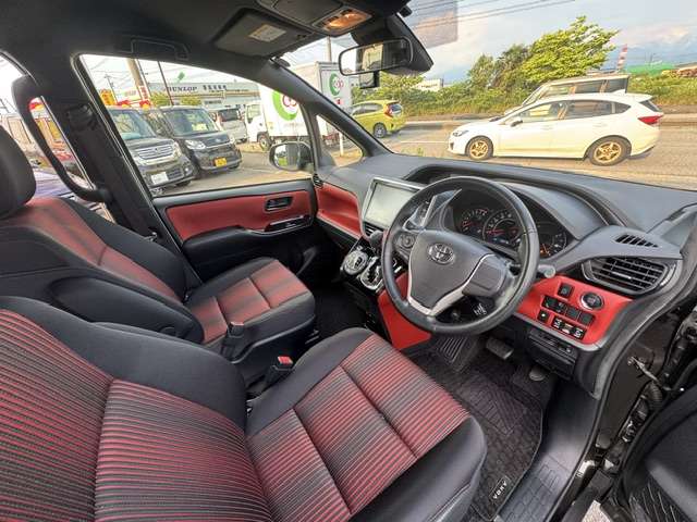 トヨタ ヴォクシー ２．０ ＺＳ H29年 (甲信越・北陸) 99