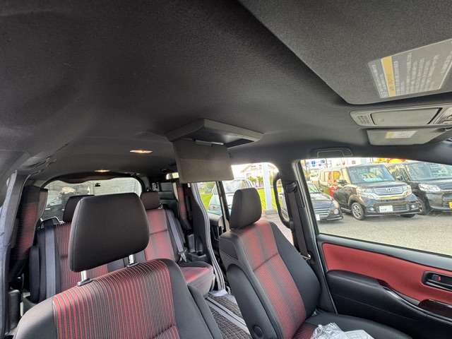 トヨタ ヴォクシー ２．０ ＺＳ H29年 (甲信越・北陸) 99