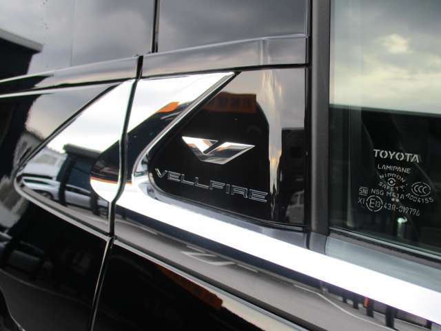 トヨタ ヴェルファイア　ＰＨＥＶ プラグインハイブリッド ２．５ エグゼクティブ ラウンジ Ｅ－ＦＯＵＲ ４ＷＤ R7年 (甲信越・北陸) 99