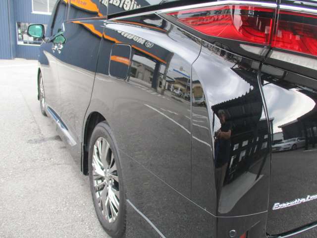 トヨタ ヴェルファイア　ＰＨＥＶ プラグインハイブリッド ２．５ エグゼクティブ ラウンジ Ｅ－ＦＯＵＲ ４ＷＤ R7年 (甲信越・北陸) 99