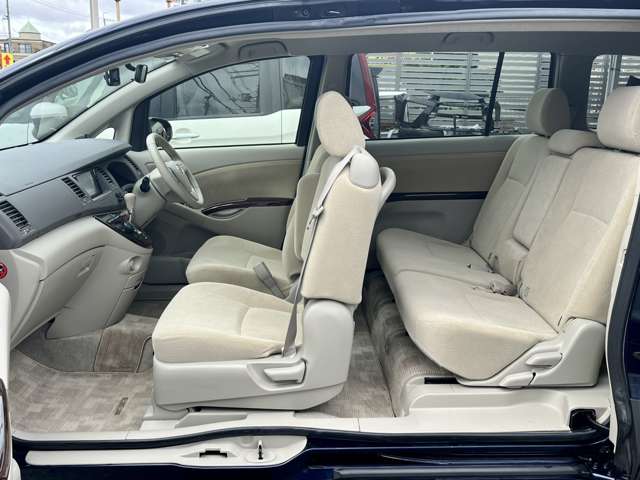 トヨタ アイシス １．８ Ｇ H27年 (近畿) 99