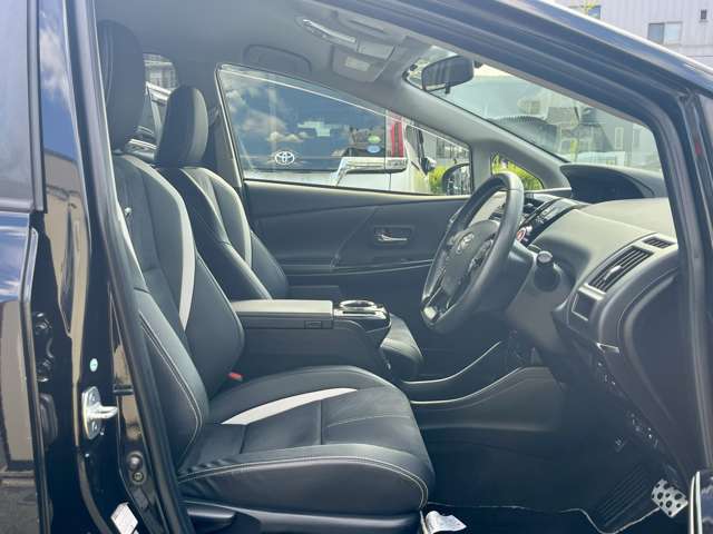 トヨタ プリウスΑ １．８ Ｓ ツーリングセレクション Ｇ'Ｓ H29年 (近畿) 99