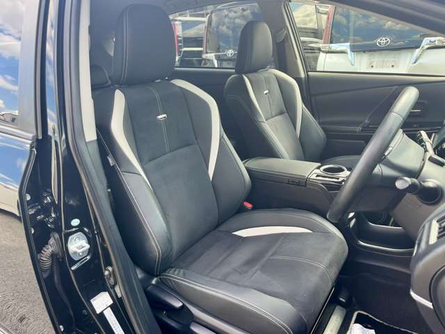 トヨタ プリウスΑ １．８ Ｓ ツーリングセレクション Ｇ'Ｓ H29年 (近畿) 99