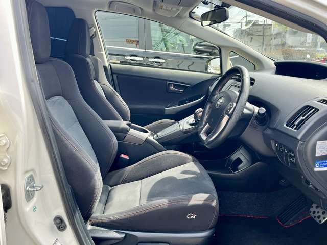 トヨタ プリウス １．８ Ｓ ツーリングセレクション Ｇ'Ｓ H27年 (近畿) 99